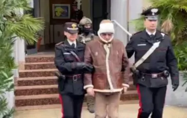 Prete organizza una messa per Messina Denaro