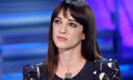 Asia Argento rapporto specchio