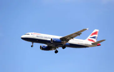 donna muore in volo aereo Doha-Sydney