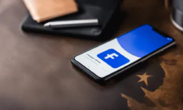 senza pubblicità europa solo abbonamento meta facebook instagram meta