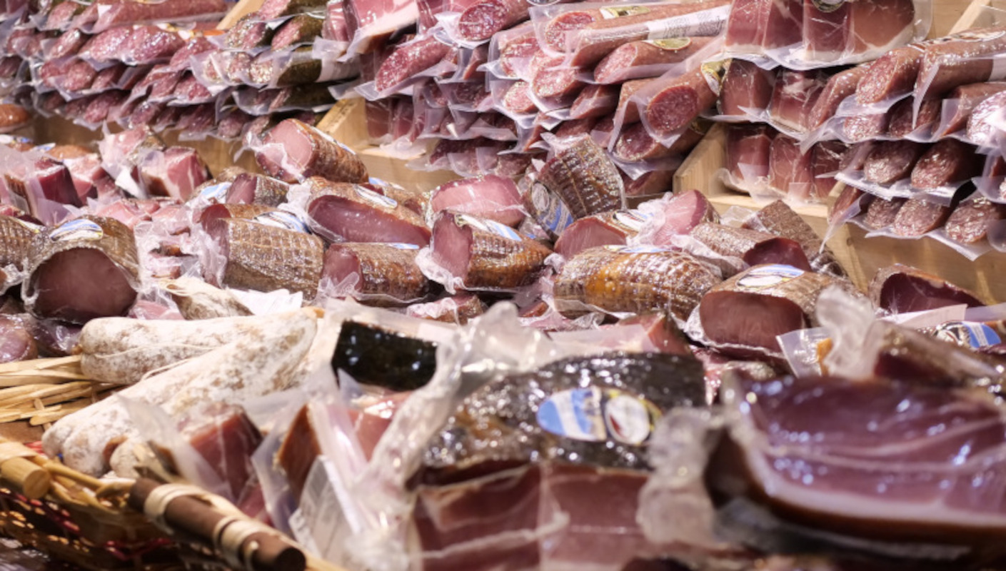 Con Mollica o Senza, a Milano l’apertura al pubblico orari, menù e prezzi Con Mollica o Senza, a Milano l’apertura al pubblico orari, menù e prezzi