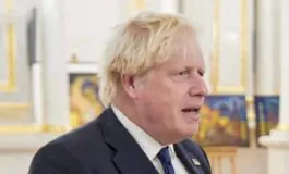 Covid, le chat di Boris Johnson