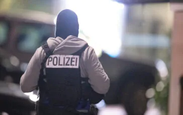 germania arrestati due islamisti attentato terroristico