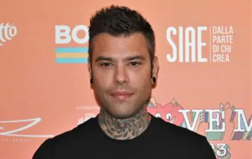 Morgan risponde a Fedez: "Sgarbi e Meloni? Si vede che di musica non ne capisce"
