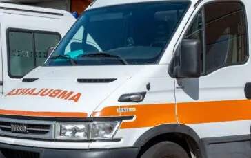 incidente Urbino ambulanza pullman