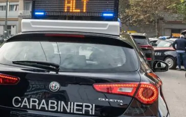 auto dei carabinieri