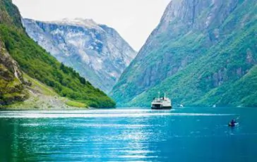 featured 1929732 364x230