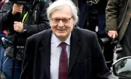 Vittorio Sgarbi dimissioni