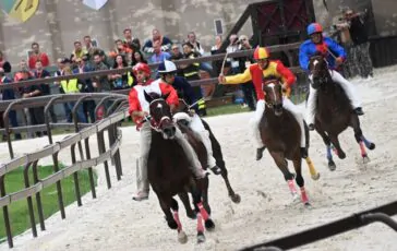 E' morto il fantino caduto all'ippodromo di San Rossore