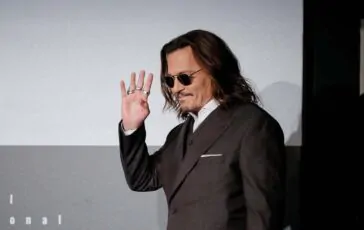 Johnny Depp Lola Glaudini