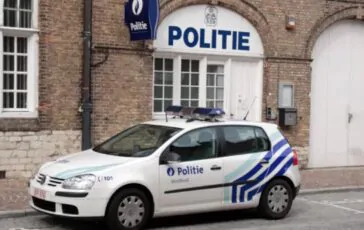 Sparatoria in Belgio, ucciso un poliziotto