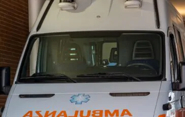 Incidente sulla via Pontina Vecchia