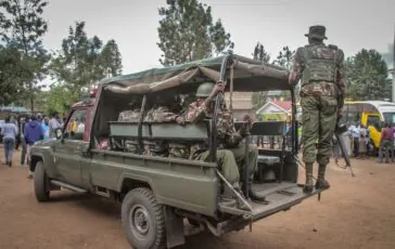 Kenya: quaranta morti e decine di dispersi per il crollo di una diga a Nairobi