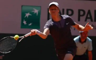 Laura Pausini e il bacio "mancato" a Sinner