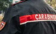 carabiniere di spalle