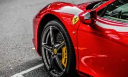 Ferrari si schianta a 200 km/h: a chi era intestata