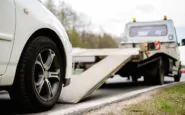 Servizio di soccorso stradale con carroattrezzi Auto