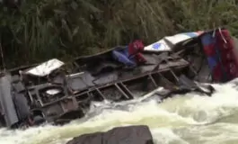 bus turistico incidente morti