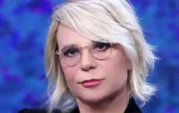 Maria De Filippi contro un cavaliere a Uomini e Donne