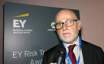 featured 1966932 364x225