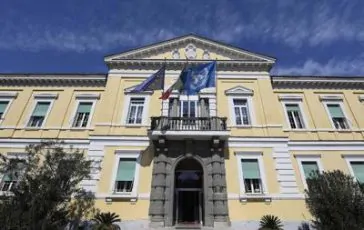 featured 1968587 364x230