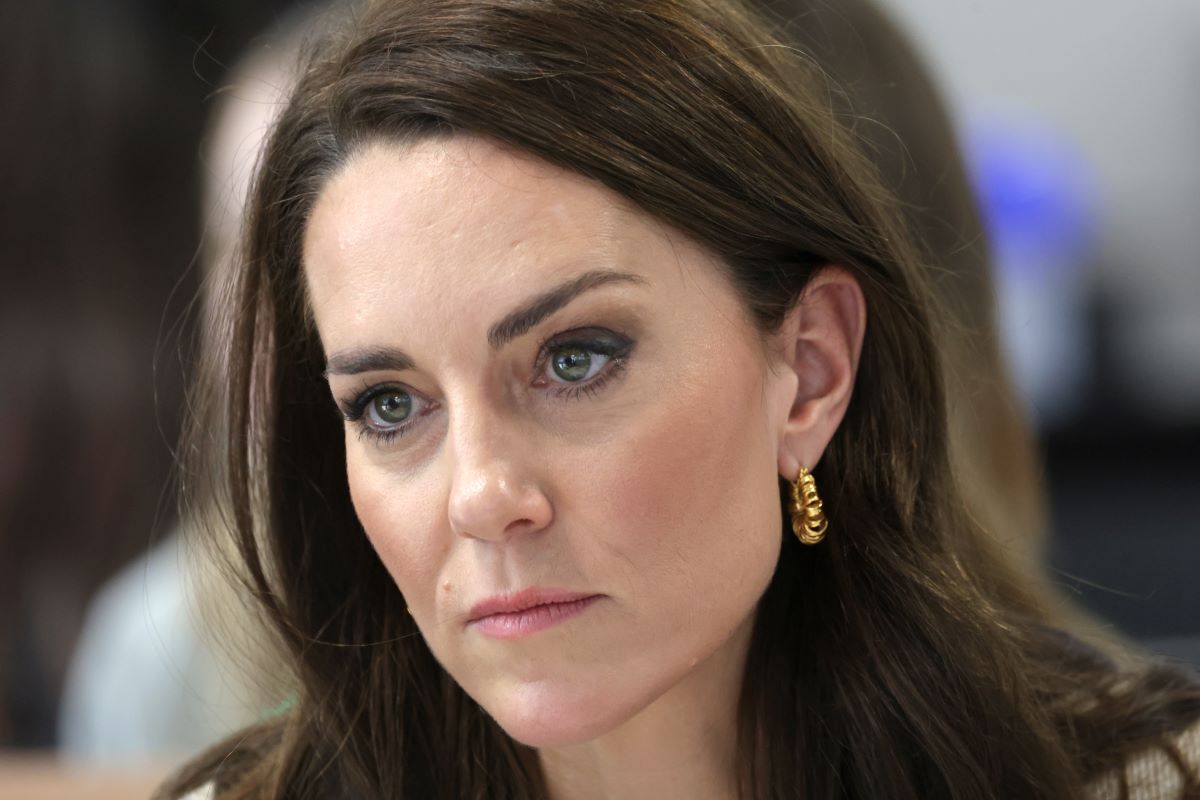 Kate Middleton trasferita lontano da Londra? L'indiscrezione "Vi dico