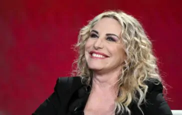 antonella clerici come sta tumore