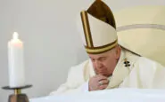 Il Papa all'Angelus per la solennità di San Pietro e Paolo parla della Chiesa e rivolge un pensiero a chi soffre per la guerra