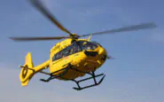 bambina di sei anni rischia di annegare in piscina