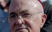 monsignor viganò scomunicato