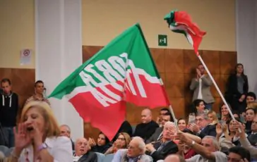 miccichè lascia forza italia
