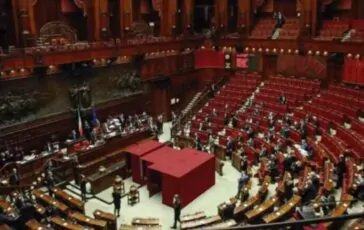 Incontro Camera