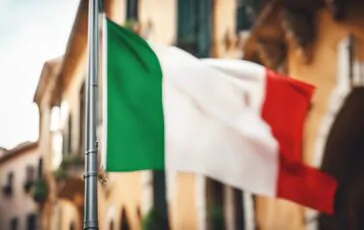 1216x832 12 18 01 04 267271228 364x230