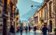 Sei giovani arrestati per un brutale pestaggio a Sorrento