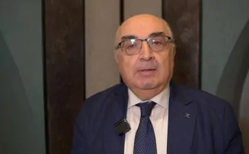 featured 2120514 364x225