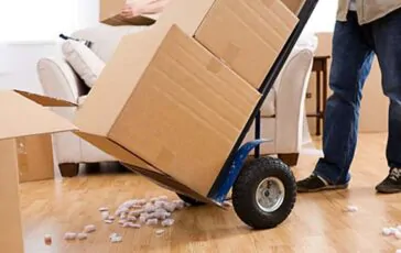 Come sbarazzarsi di mobilio indesiderato? Tramite i servizi appositi