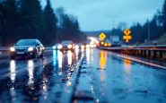 Tamponamento su A4 con bus e scolaresca