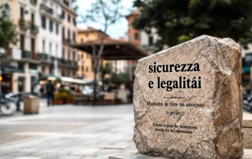 Celebrazione dei 173 anni della Polizia di Stato con bandiere