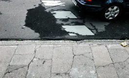 Scoperta di 620mila euro nascosti in un'auto a Milano