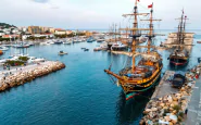 L'Amerigo Vespucci in porto a Porto Empedocle