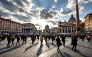 Cerimonia funebre del Papa con partecipazione internazionale