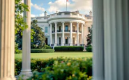 Giorgia Meloni e Donald Trump durante un incontro ufficiale