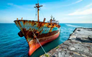 La nave Libra salpa da Brindisi per trasferimenti migranti