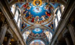 Rituale del Conclave con arte e spiritualità nella Cappella Sistina