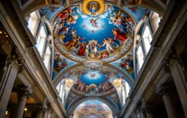 Rituale del Conclave con arte e spiritualità nella Cappella Sistina