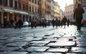 Discussione sul salario minimo in Italia e le sue implicazioni