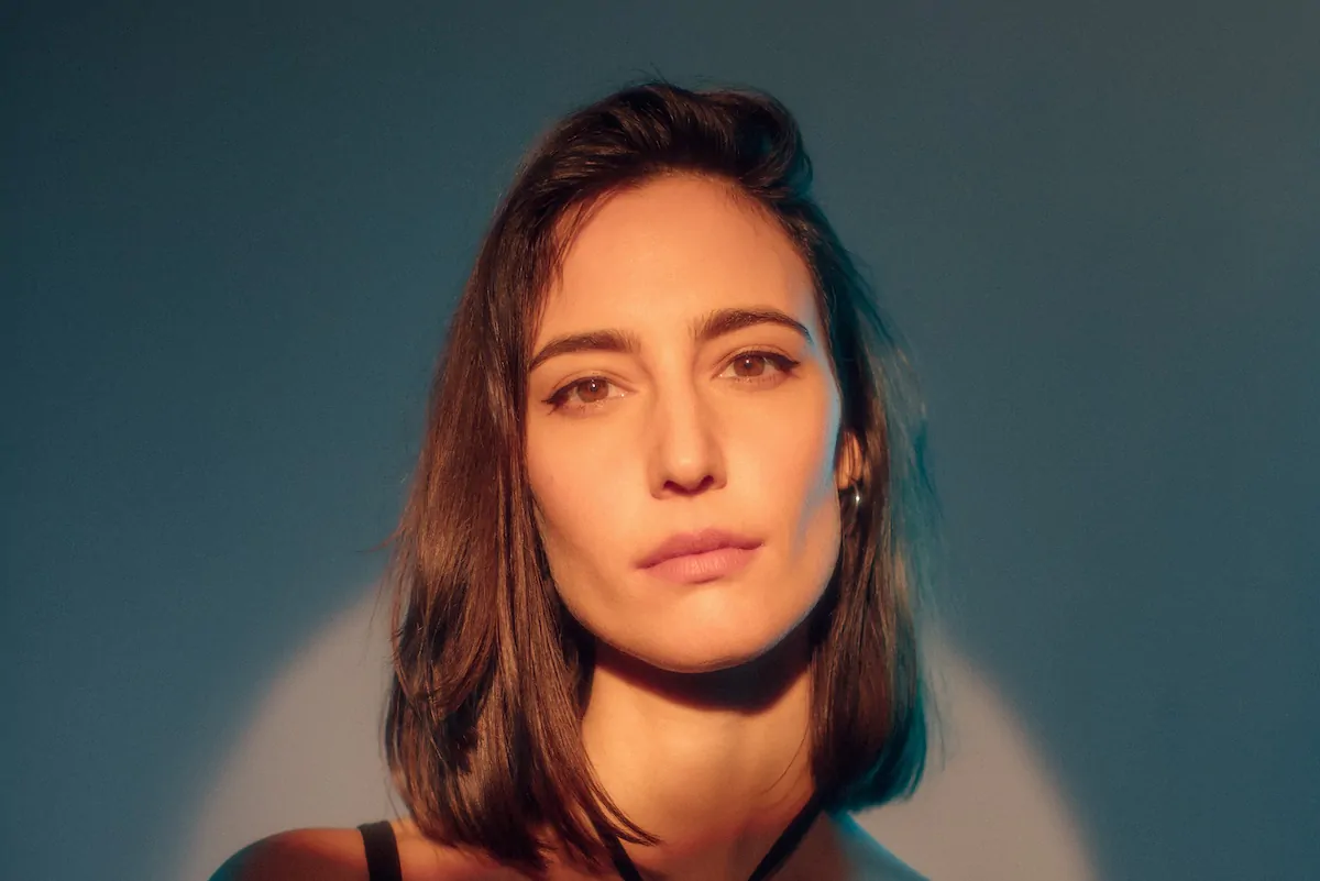 amelie lens 2024 credits sam neil