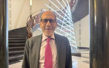 featured 2161421 364x230