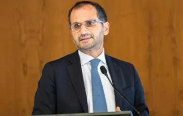 featured 2164899 364x230