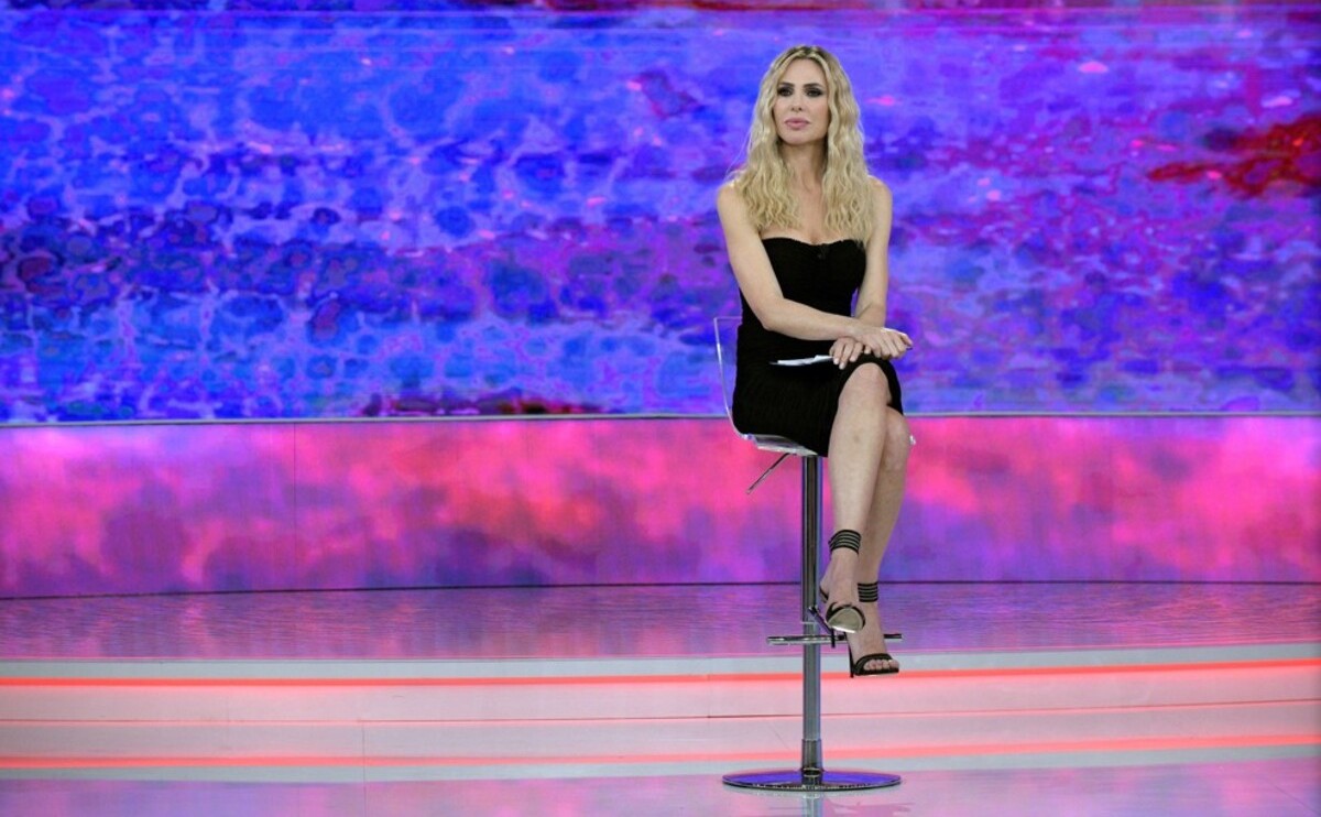 The Couple: segreti nascosti su Mariateresa, notaio protagonista del reality